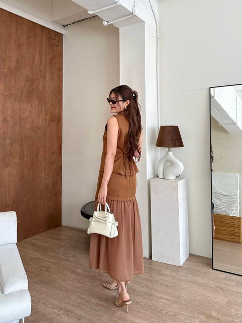 V-neck Sleeveless Blouse With Skirts Sets